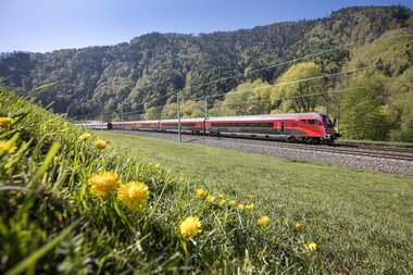 Mit der ÖBB klimafreundlich nach Österreich  | © Harald Eisenberger 