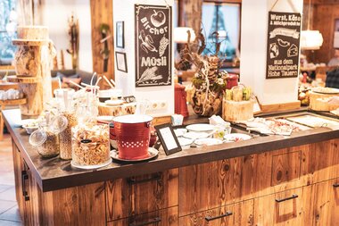 Large selection at the breakfast buffet | © Zell am See-Kaprun Tourismus