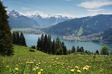 Lake Zell in the heart of nature | © Zell am See-Kaprun Tourismus