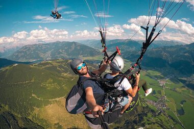 Paragleiten im Sommerurlaub  | © FalkenAir Tandemparagliding