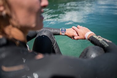  Suunto racking in Lake Zell | © Suunto Philipp Reiter