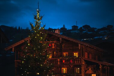 Enjoy Advent at the Advent market in Kaprun | © Johannes Radlwimmer