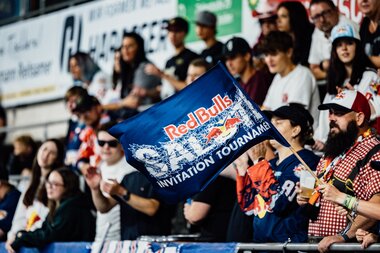 Ice hockey in Zell am See | © EC Red Bull Salzburg/Gintare Karpaviciute