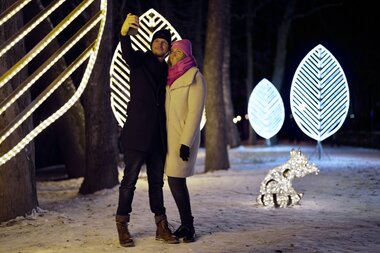 Walk through the Lumagica Zell am See light park | © MediaProductionBK