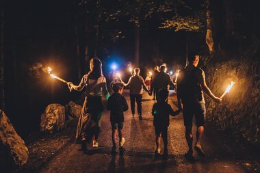 Mystical night of water with the whole family | © EXPA, Jürgen Feichter