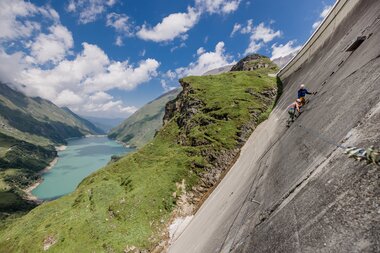 Climbing in Zell am See-Kaprun | © Zell am See-Kaprun Tourismus