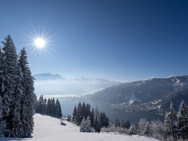 Verschneite Bergwelt rund um den Zeller See | © Zell am See-Kaprun Tourismus