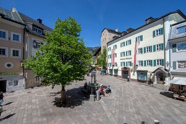 Der Stadtplatz im neuen Glanz | © Zell am See-Kaprun Tourismus