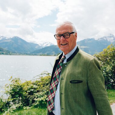 Gerhard Cordt about the former Hotel Elisabeth | © Zell am See-Kaprun Tourismus