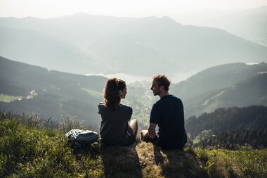 Morning hike on the Schmittenhöhe | © Zell am See-Kaprun Tourismus